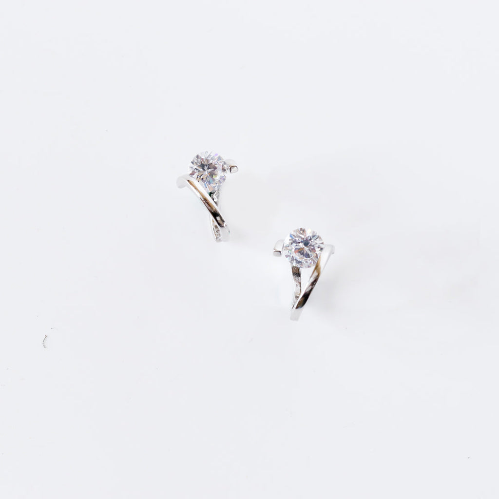 Zircon Solitaire Hoops